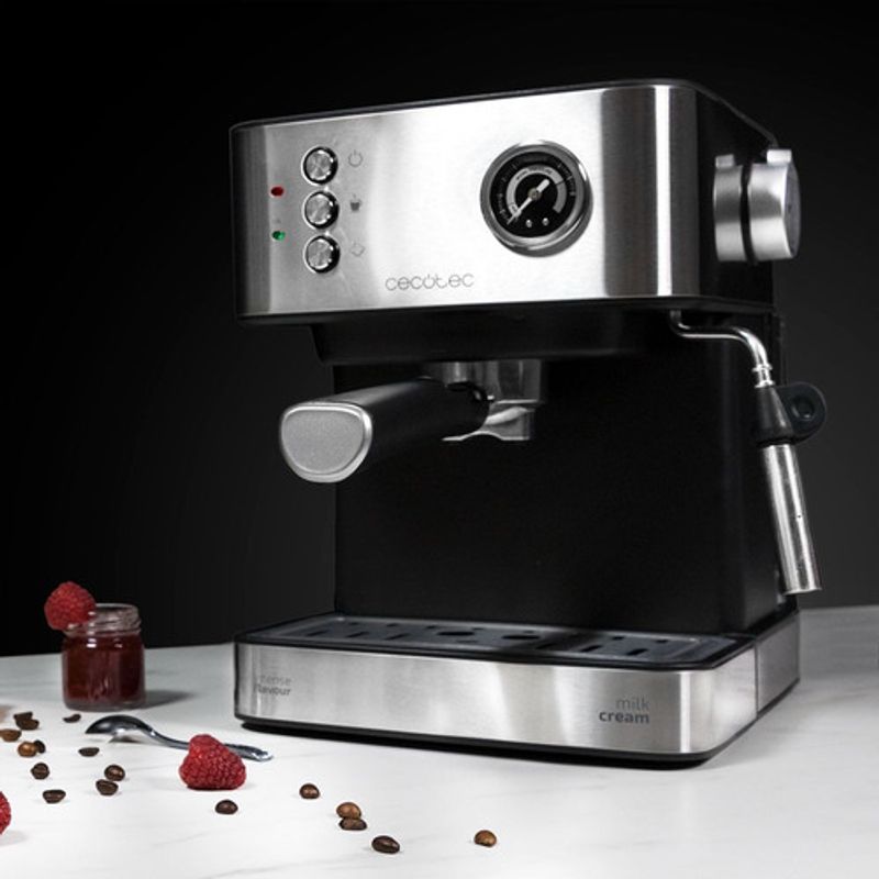 Cafetera Power Espresso: la cafetera de Cecotec más vendida en